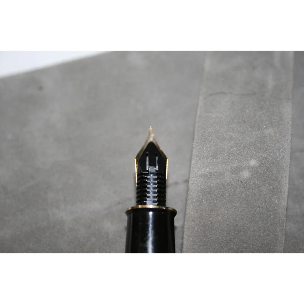 Vintage Sheaffer White Dot Black 18K 750 NiB Connaisseur Fountain Pen W/ Box